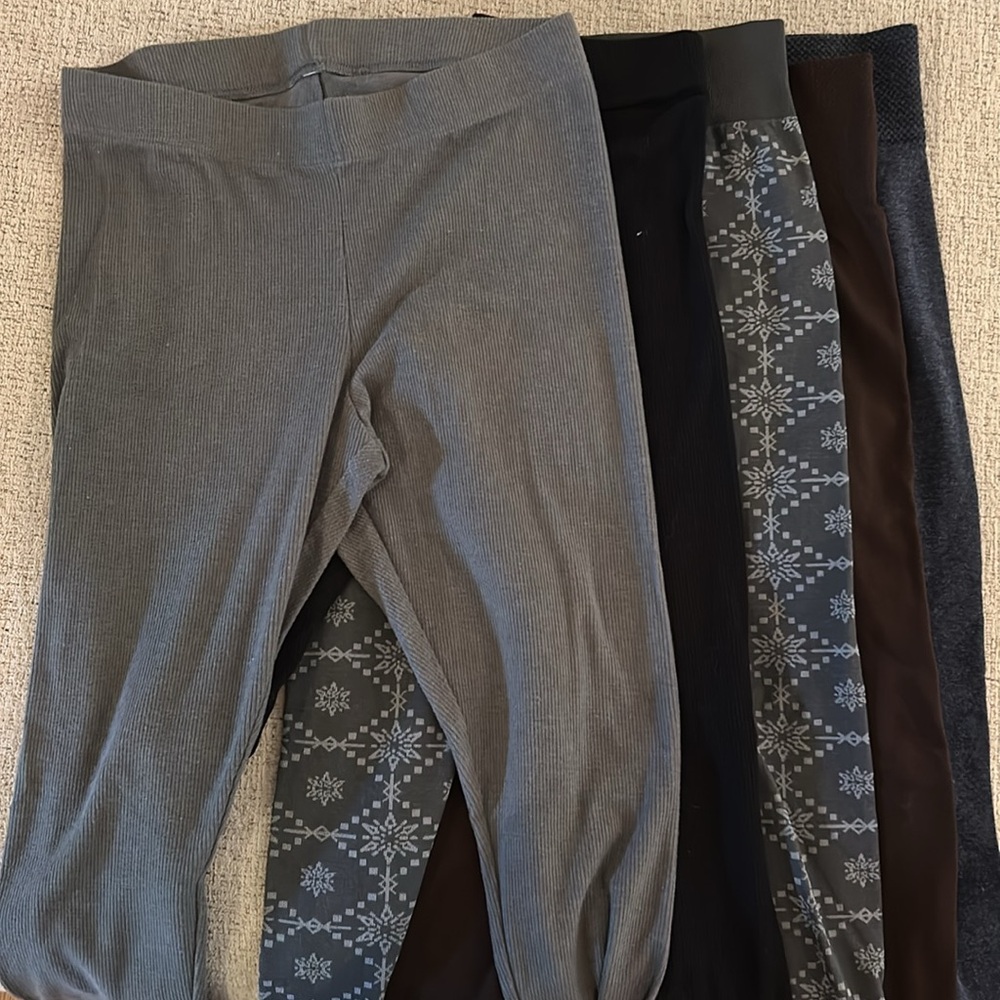 Bundle of 5 Leggings